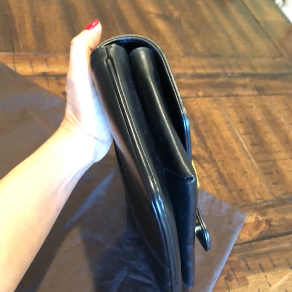 SOLD πΊπΈπΌ Gucci Arli shoulder/crossbody small - Picture 6 of 12